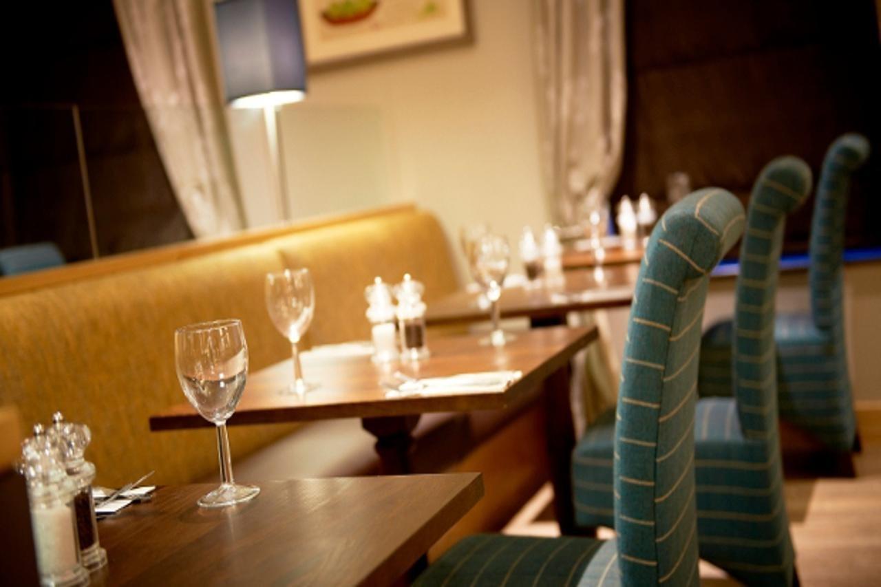 Premier Inn Birmingham City - Aston ภายนอก รูปภาพ