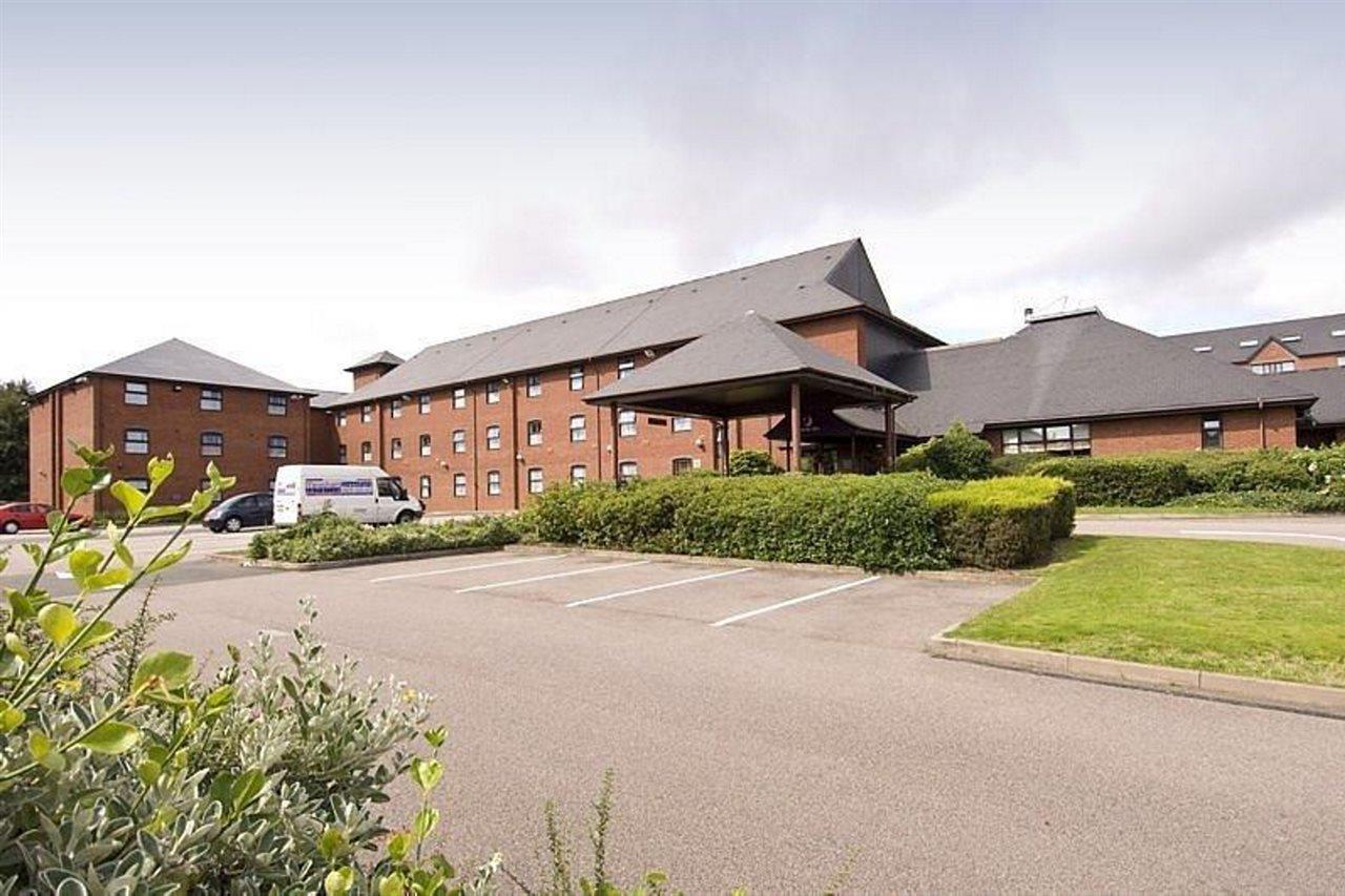 Premier Inn Birmingham City - Aston ภายนอก รูปภาพ