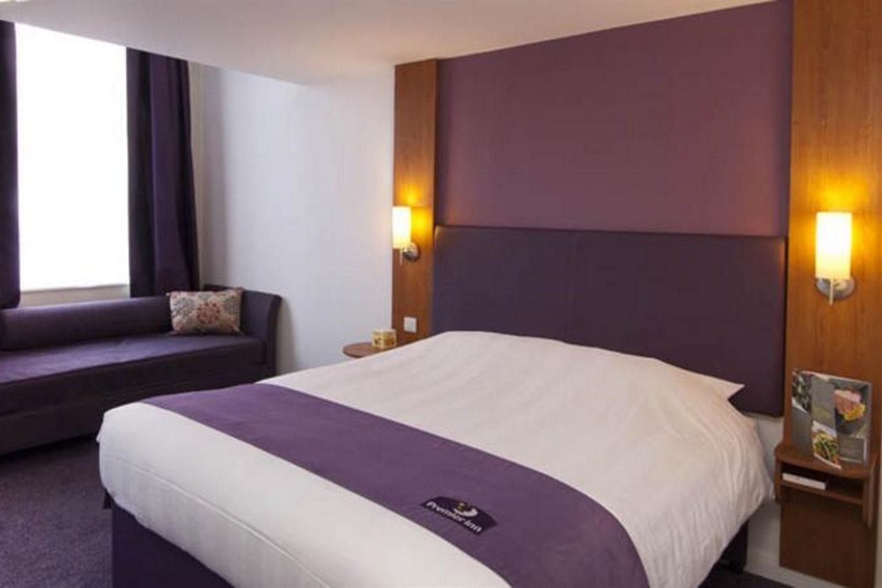 Premier Inn Birmingham City - Aston ภายนอก รูปภาพ