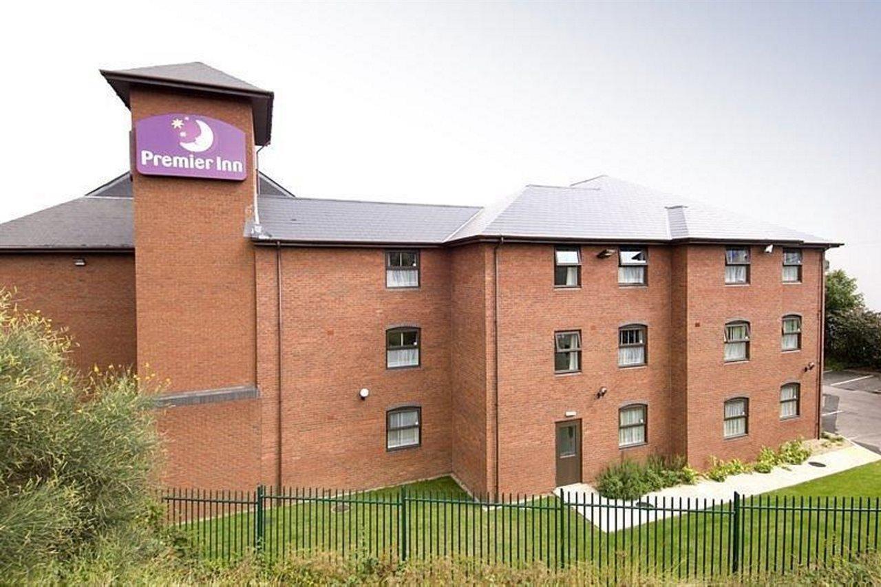 Premier Inn Birmingham City - Aston ภายนอก รูปภาพ